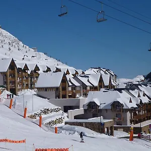 & Golf Tourmalet Aparthotel La Mongie