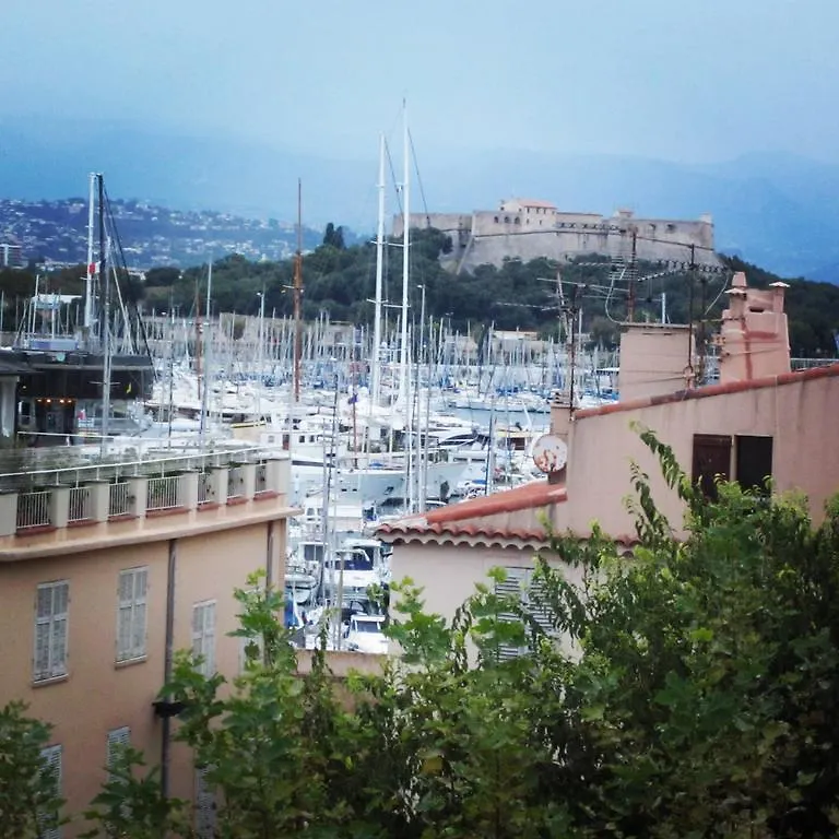 La Cle De La Porte B&B Antibes Frankrijk