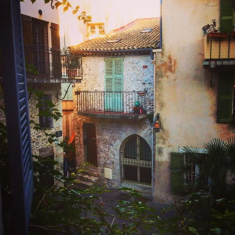 La Cle De La Porte B&B Antibes Bed & Breakfast